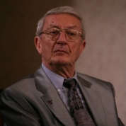 Fostul general Victor Atanasie Stănculescu, condamnat în dosarul Revoluţiei de la Timişoara